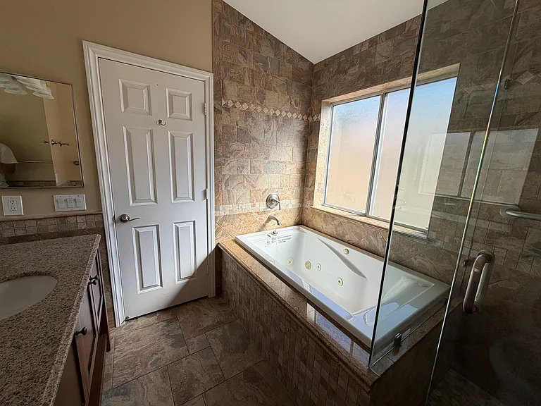 2108 Sunset Vista Ave — Photo 19