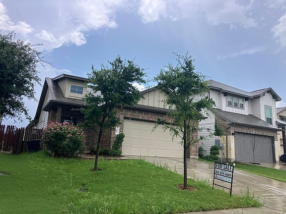 3rd image of 176 Mayney Ln