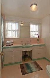 3rd image of 5284 Ellenwood Dr