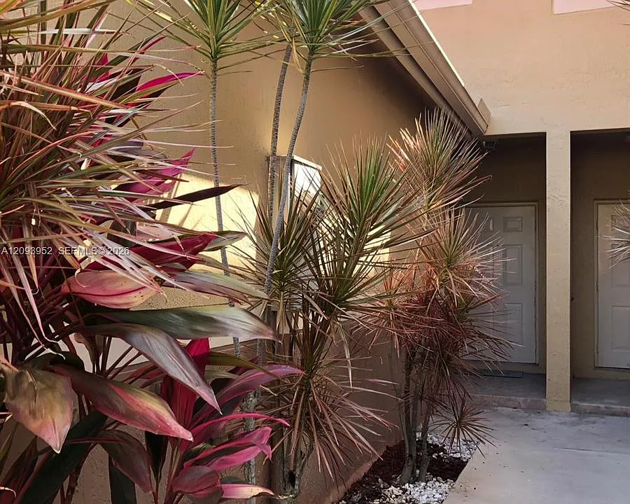 3684 San Simeon Cir