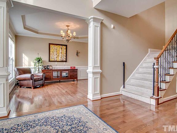 3rd image of 4504 Cumberland Dr
