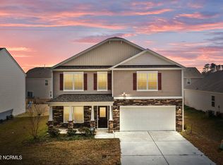 204 Gracie Farms Rd, New Bern, NC 28560