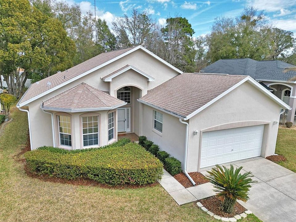 1st image of 10962 SW 69th Cir