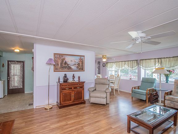 4th image of 7487 Eagle Dr