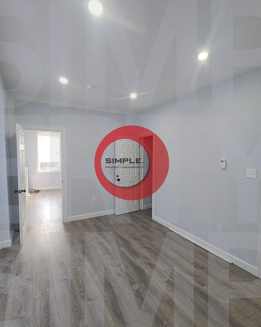866 North 6th Street — Photo 3