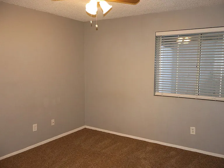 1301 University Ave #C104 — Photo 8