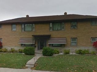 4358 N 90th St APT 3, Milwaukee, WI 53222