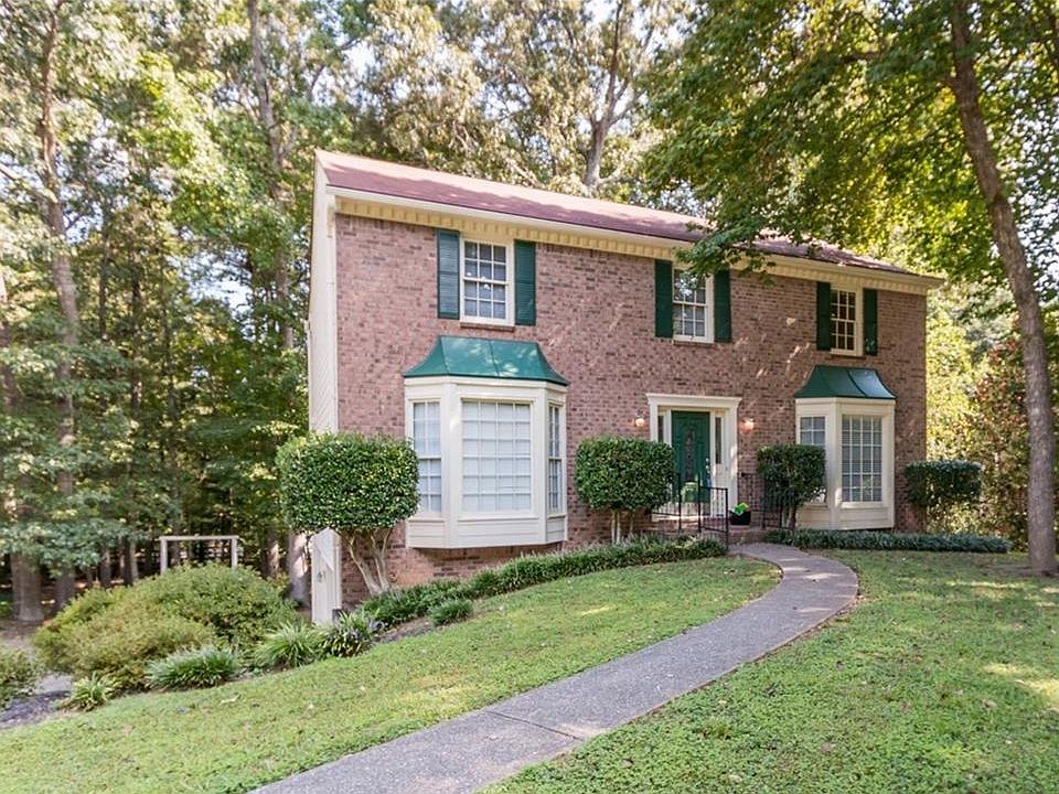 1st image of 3333 Woodsfield Dr NE