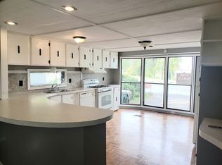 9127 Highway 25 N #504, Monticello, MN 55362