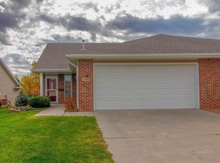 2408 Cedar Cove Rd, Lincoln, NE 68507