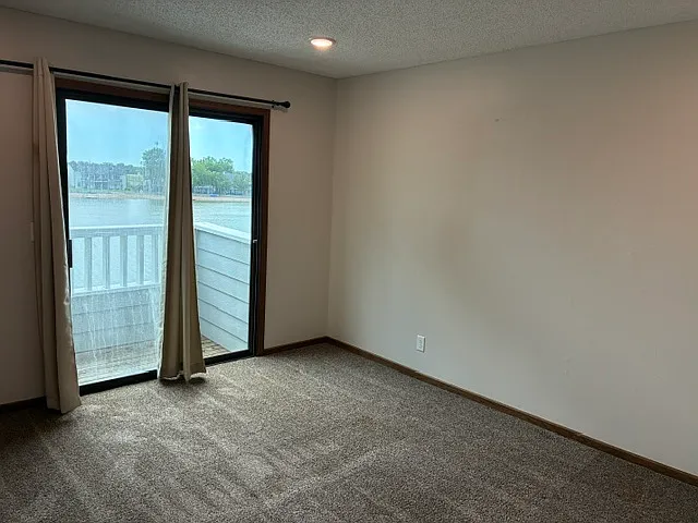 1007 N Lakewind St — Photo 6