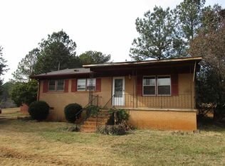 403 Stamp Creek Landing Rd, Seneca, SC 29672