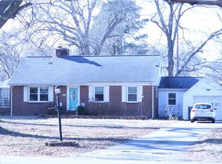 483 Whealton Rd, Hampton, VA 23666