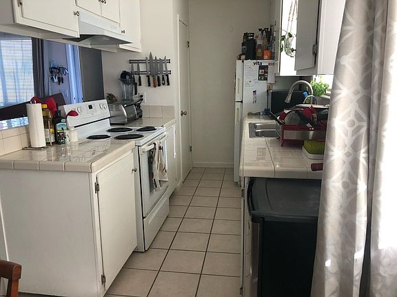 4th image of 2301 Saidel Dr APT 4