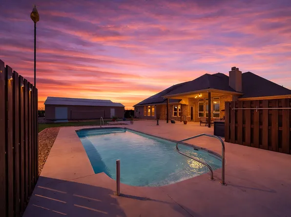 7613 Carter Ranch Rd, Azle, TX 76020