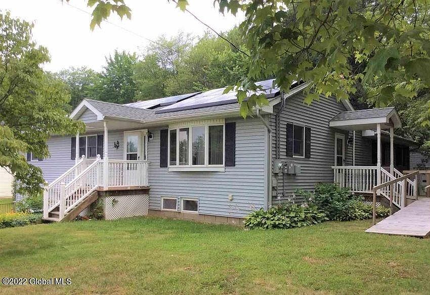 1st image of 42 Gilligan Rd