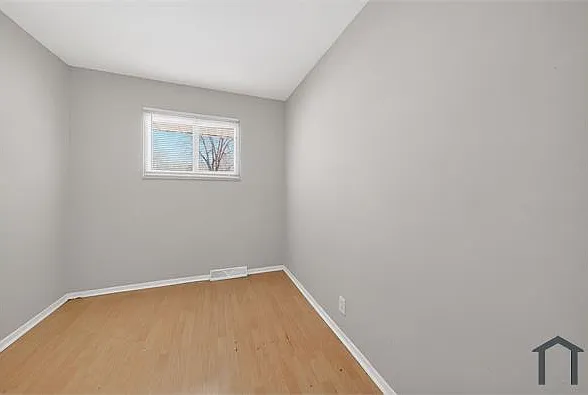 146 Grampian Rd — Photo 15