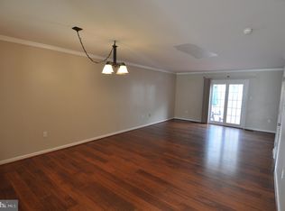 1612 Heather Pl, Crofton, MD 21114