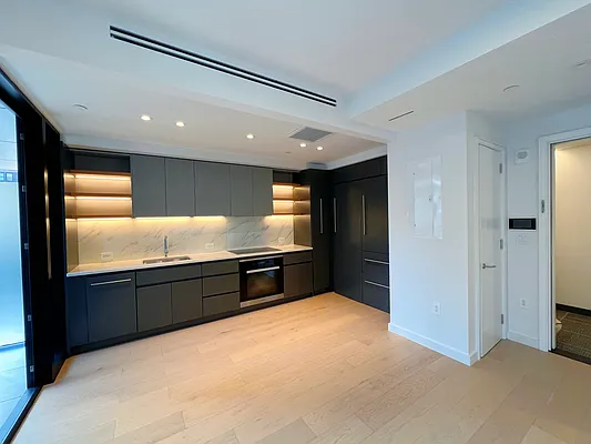 Rented by MaxInvest Real Estate, Inc. | media 11