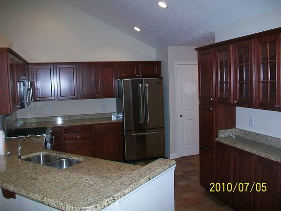 Kitchen  16  x  11