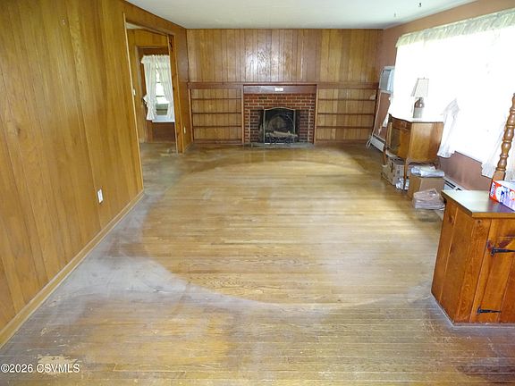3rd image of 756 Avenue G