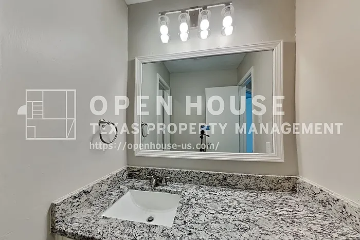 16315 Chimneystone Dr — Photo 19