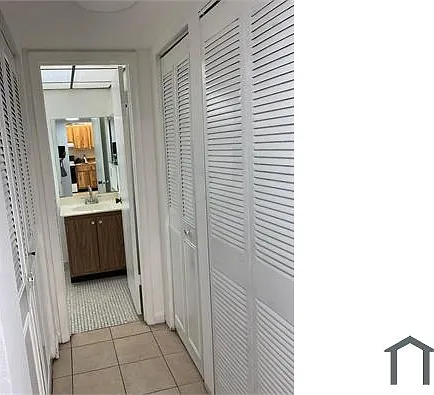 3001 NW 48th Ave — Photo 10