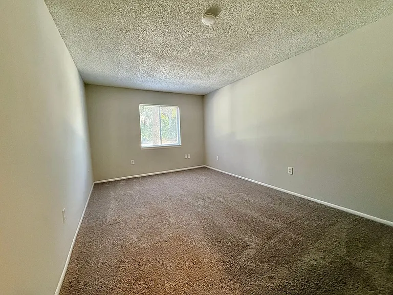 4111 S Semoran Blvd #14 — Photo 8