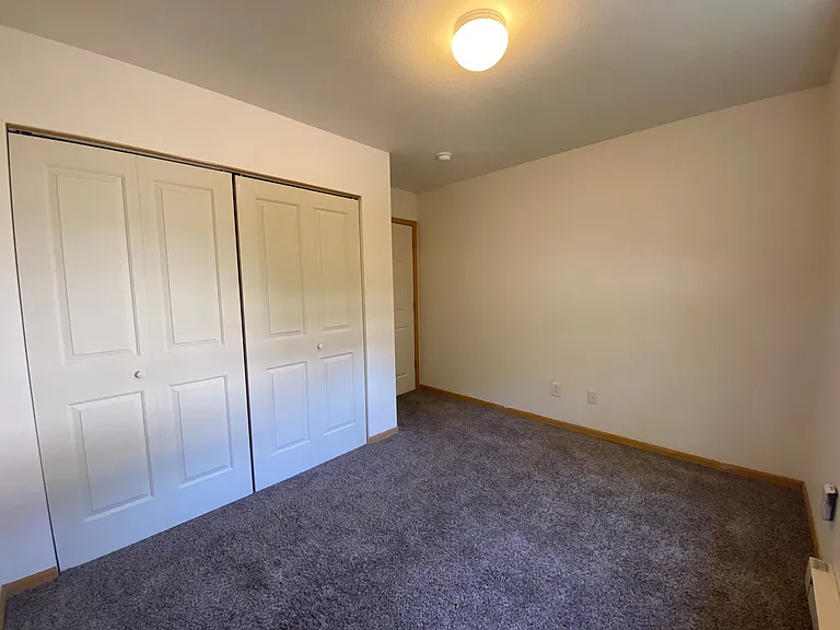 219 W Myrtle St #D — Photo 8