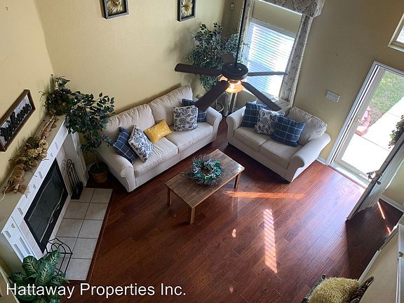 4th image of 4111 Thunder Creek Dr