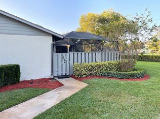 1431 Captains Walk #17A, Fort Pierce, FL 34950
