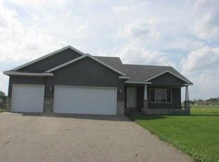 1313 Iris Ln, Saint Joseph, MN 56374