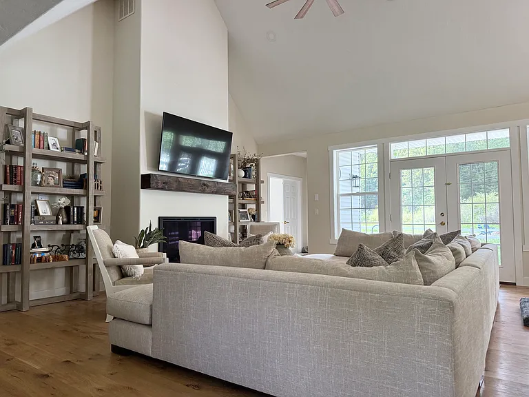 400 County Road 128 — Photo 10
