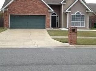 125 Queensford Way, Youngsville, LA 70592