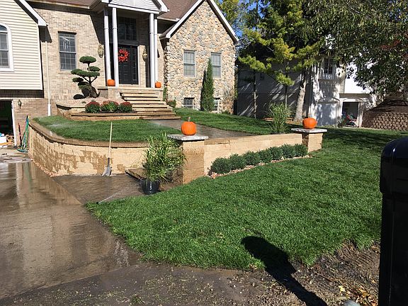 4th image of 9872 Waterway Dr