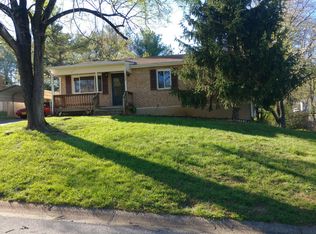 2809 Creekwood Dr, Salem, VA 24153