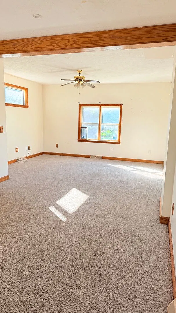 2 bedroom single family home ready now! — Photo 4