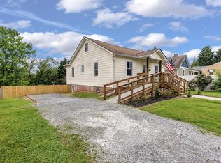 142 E Park Dr #B, Kingsport, TN 37660