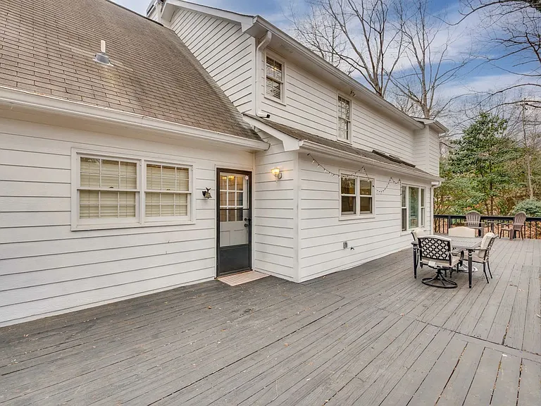 2093 Breconridge Dr SW — Photo 26