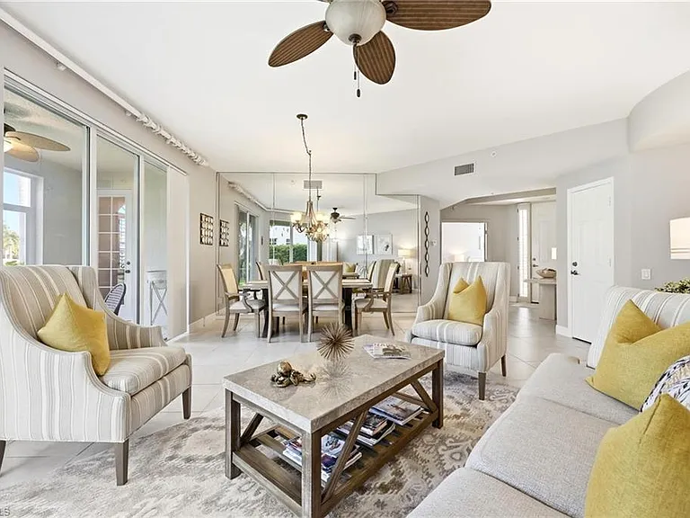 300 L Ambiance Cir #102 — Photo 6