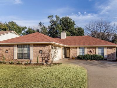 518 Overland Dr, Garland, TX, 75040