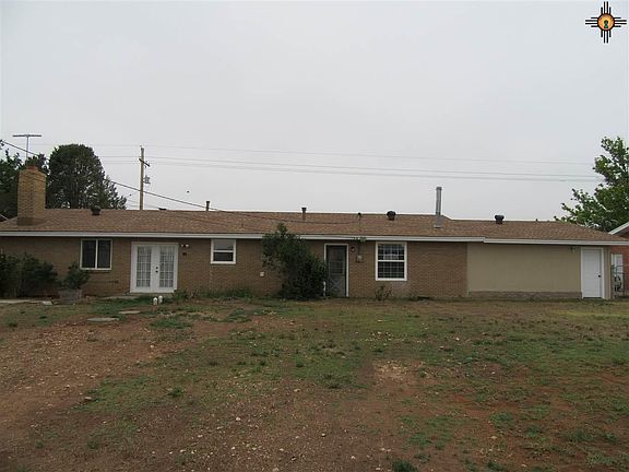 2nd image of 602 E 18th St