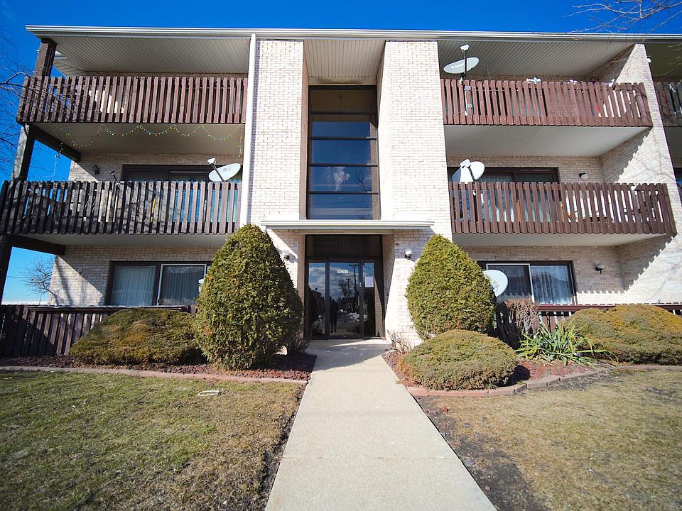 1st image of 5057 Briartree Ln APT 105