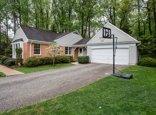 7 Barnaby Ct, Lutherville Timonium, MD 21093