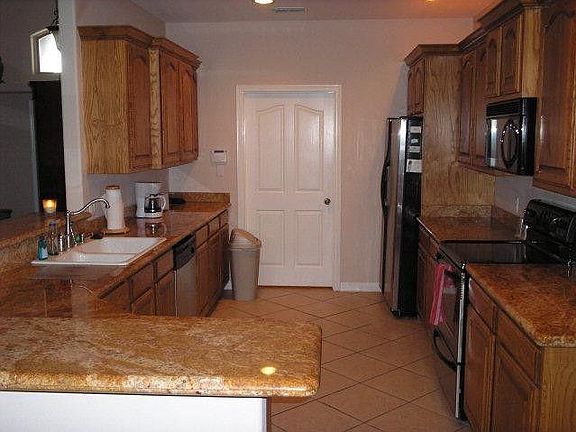 3rd image of 12 Cypress Point Dr