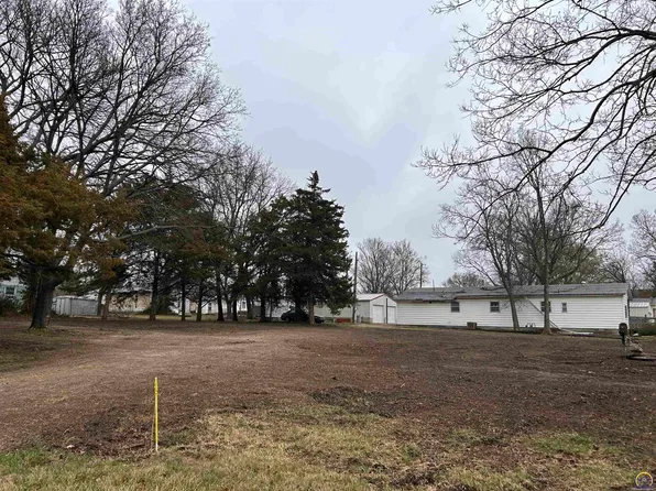 603 Madison St, Lyndon, KS 66451