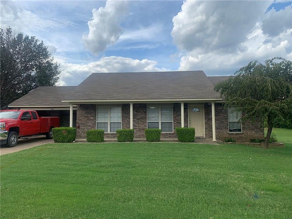 2nd image of 1490 Osage Dr