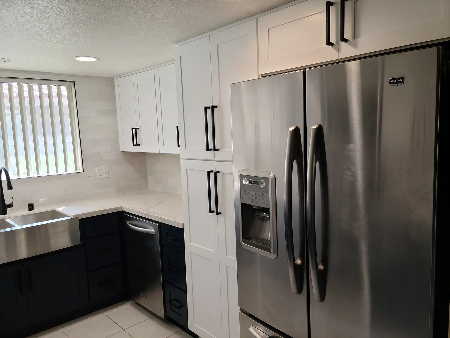 2701 E Mesquite Ave — Photo 2