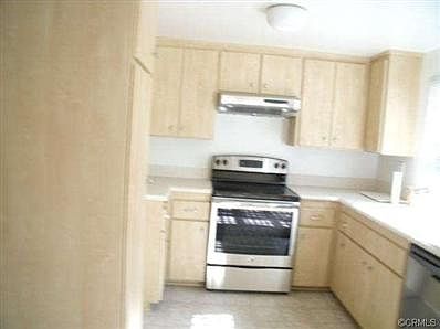 4th image of 1031 Holly Ave APT 4