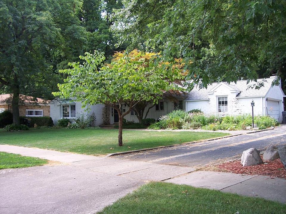 1st image of 2720 Veronica Dr